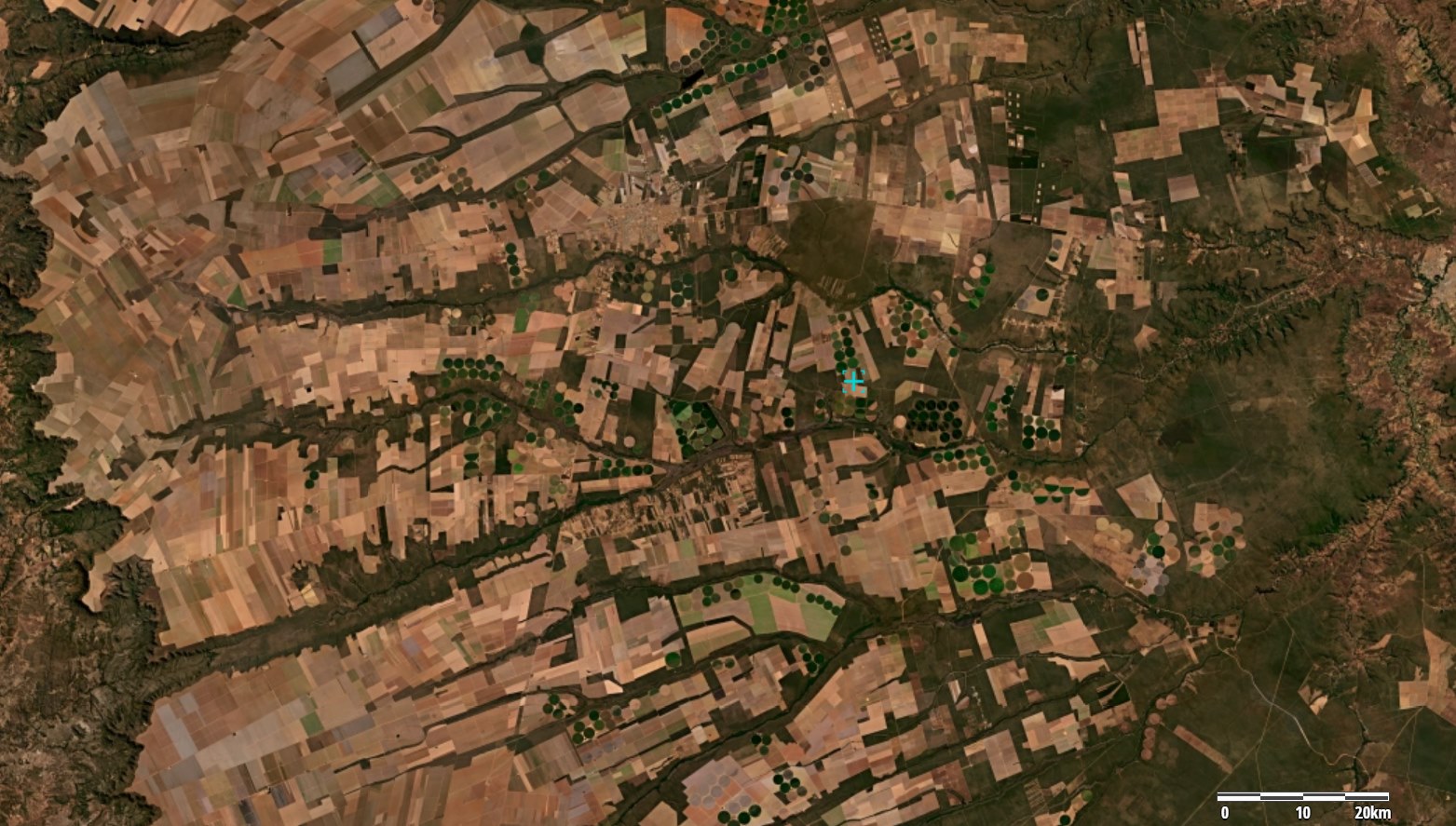 Imagens dos satélites PlanetScope, processadas no QGIS