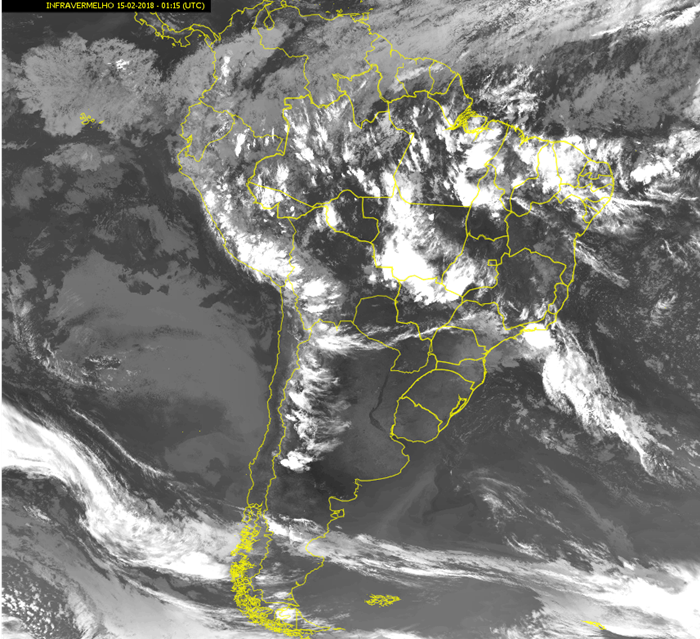 Imagem do satélite GOES mostra nuvens de chuva por VCAN em Maceió
