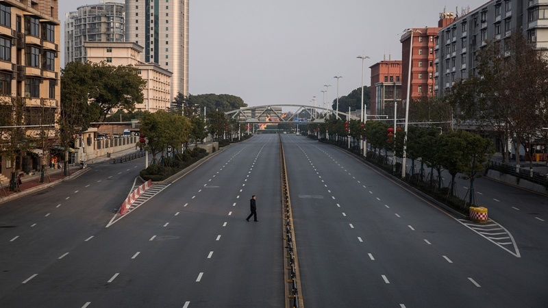 Coronavírus faz o mundo e a cidade de Wuhan parar, durante a pandemia