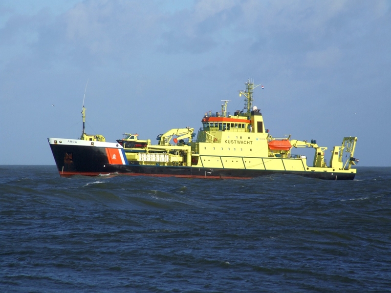Navios e bois marítimas são usados para monitorar temperatura dos oceanos